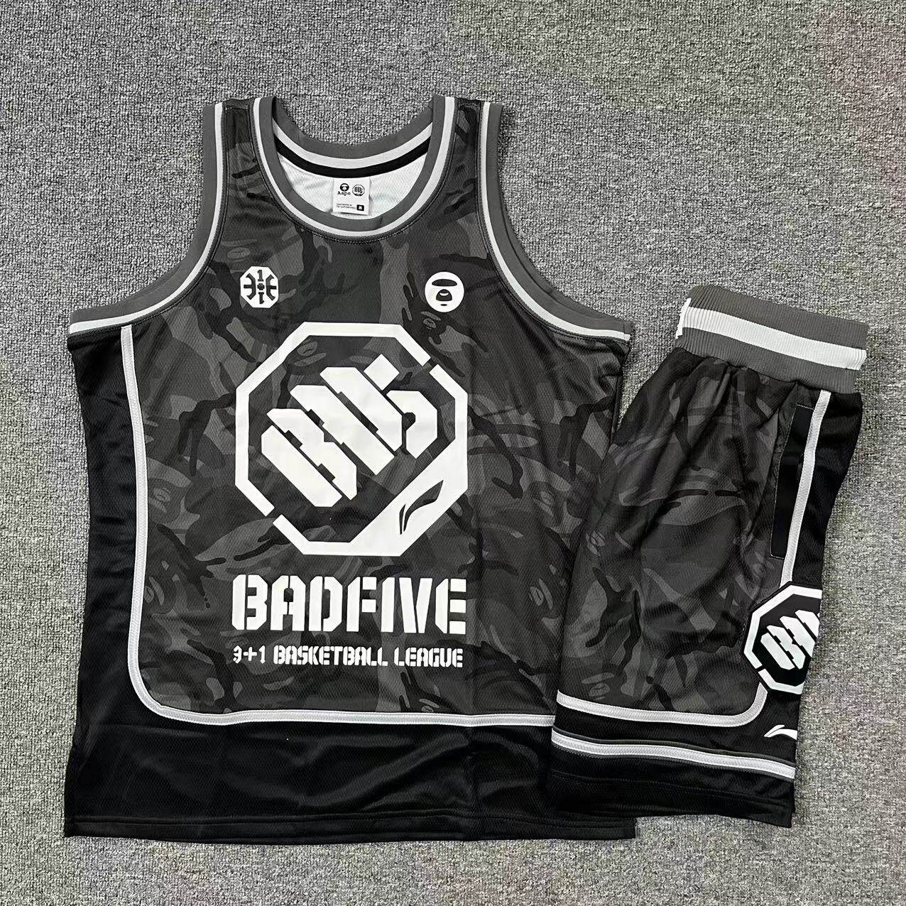 李宁反伍专业篮球速干透气篮球套装宽松比赛背心运动短裤AAYR353