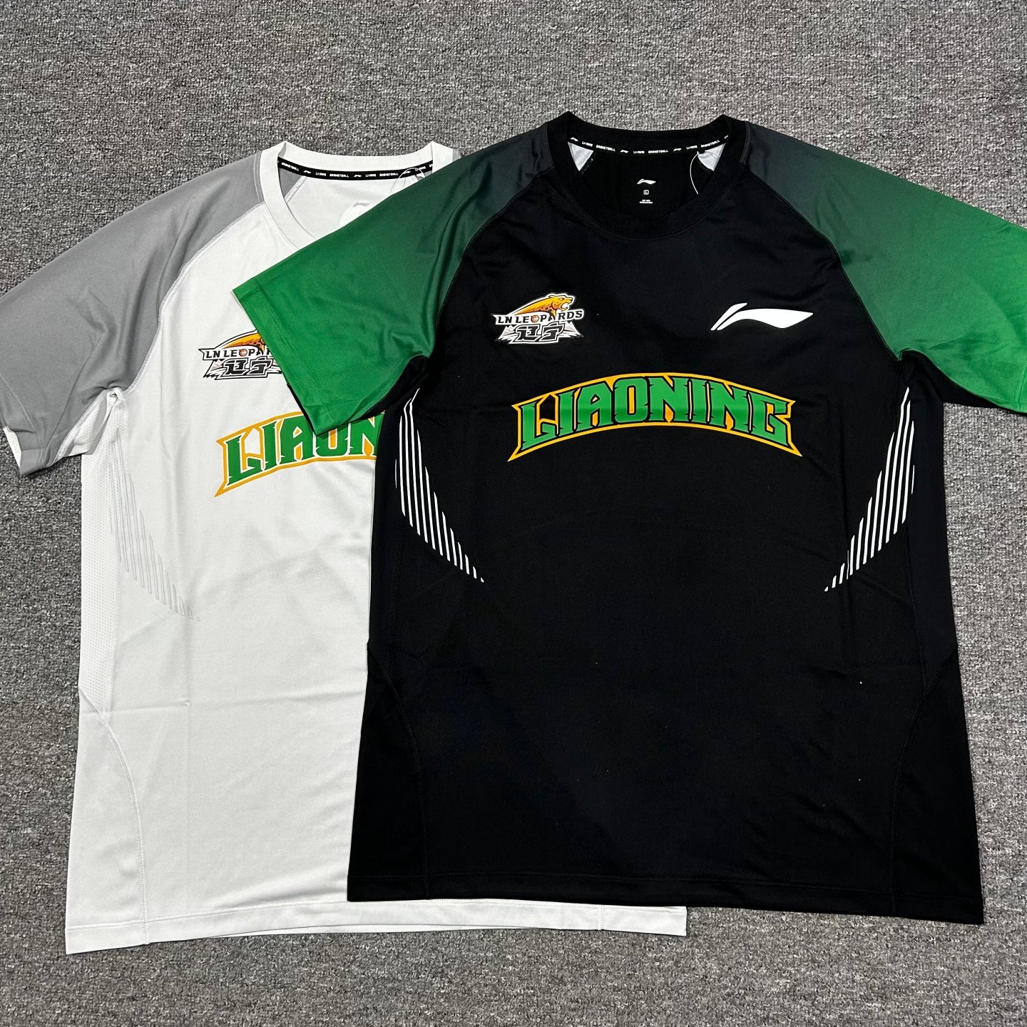 李宁赞助CBA25-26赛季辽宁新疆北控篮球运动投篮短袖速干圆领T恤