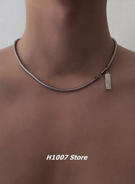 冷淡风掉色钛钢男锁骨链字母