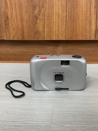 (摆件)国产135胶卷相机，28mm镜头