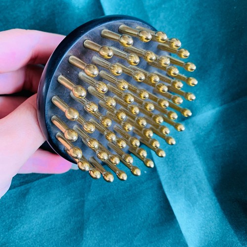 紫光檀H65实心黄铜按摩头皮家用便携防脱发按摩身体头疗刮痧梳