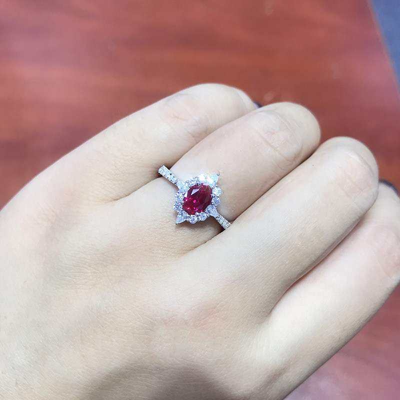 卓蝶珠宝仿红宝石戒指 925纯银饰定制鸽血红钻戒蓝宝石戒指女戒