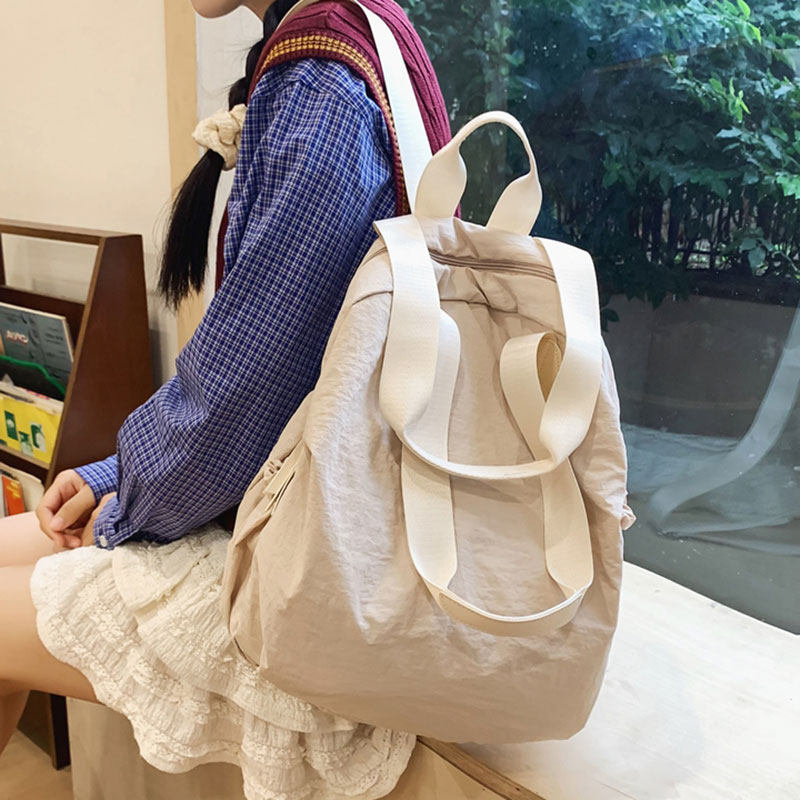 双肩包女旅游轻便大学生纯色书包