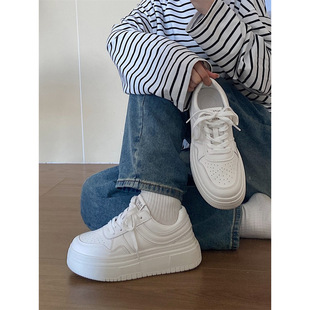 2025早秋新款休闲板鞋女ins百搭小个子增高厚底运动鞋小白鞋潮鞋