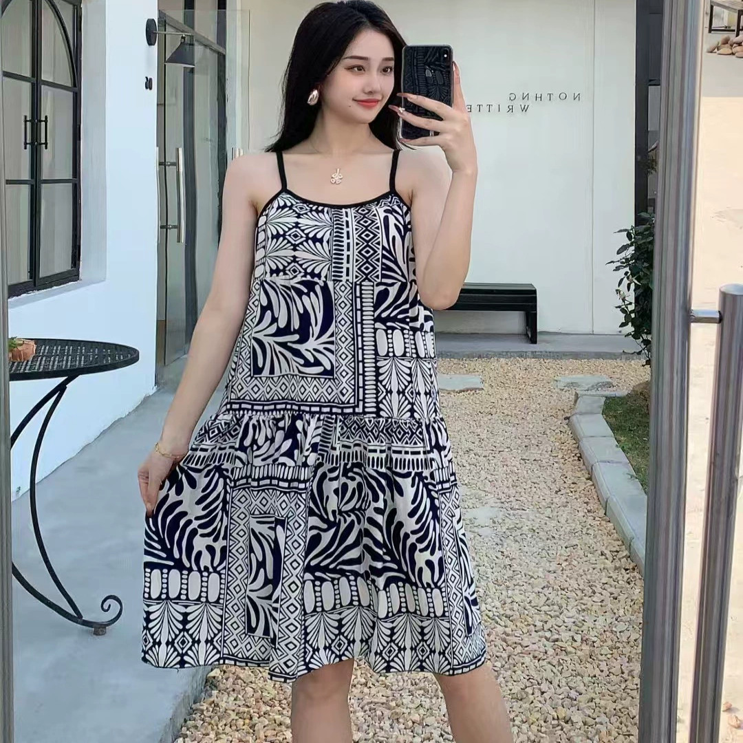 夏季沙滩裙子棉绸碎花吊带连衣裙小清新裙子修身居家睡衣裙小个子