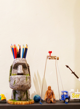 创意石像复古复活岛节摩艾MOAI笔筒笔托树脂工艺品摆设小面纸抽盒