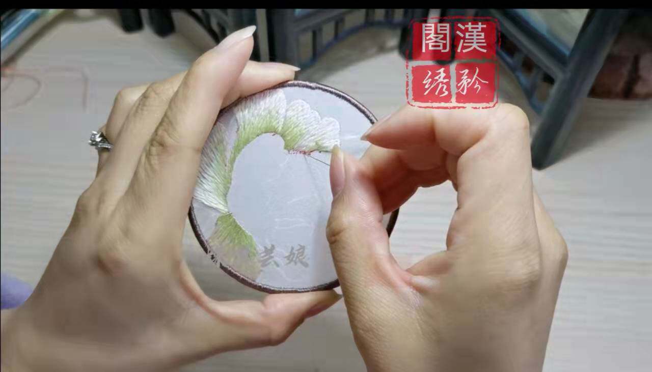 【漢矜閣】手工刺绣diy双面异色绣古风团扇书签苏绣自绣材料包