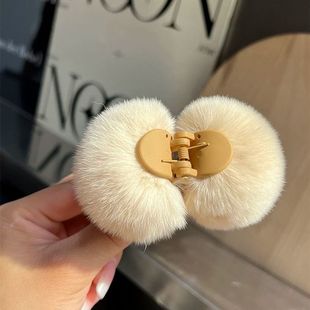 【可爱小毛球发夹】秋冬抓夹气质百搭爆款毛绒发饰ins时尚饰品