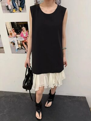 268670夏季oit新款韩版宽松复古风减龄显瘦拼接荷叶边无袖连衣裙