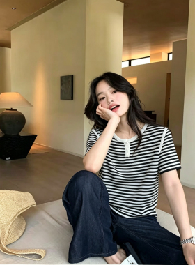 82108新款ss夏季韩系时尚宽松百搭条纹印花短袖针织衫女