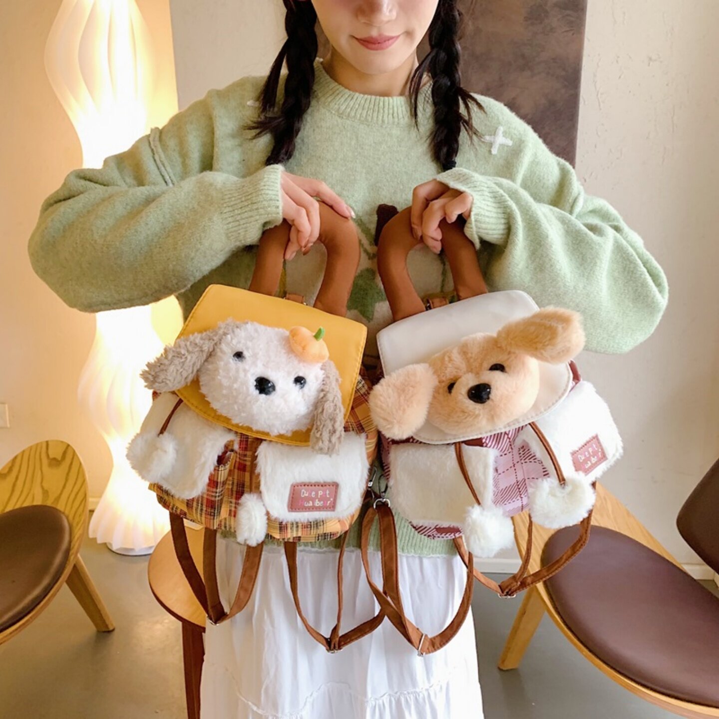 日系ins风新款卡通毛绒小狗双肩包可爱少女玩偶包通勤大容量背包