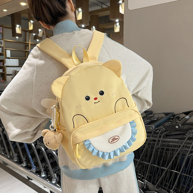 日系可爱围兜小熊双肩包古怪创意百搭休闲大容量学生书包软妹背包