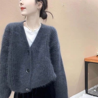 2025慵懒风轻奢长袖水貂绒开衫入秋外套v领外穿软糯针织毛衣女潮