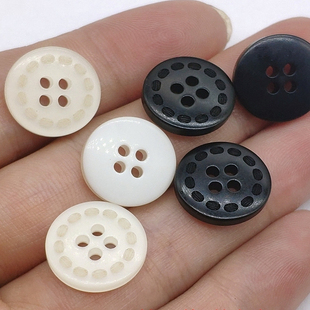 15mm珠光纽扣米乳白色黑色带花纹羊毛衫针织衫童装宝宝衣服钮扣子