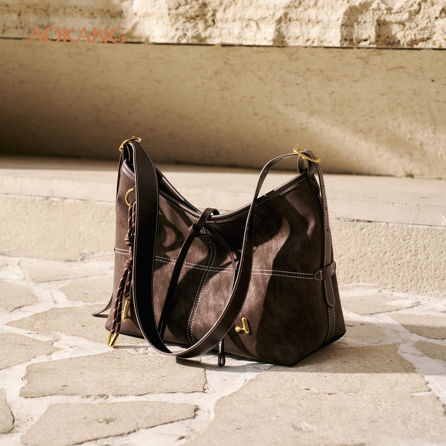 奥康 女包2026新款托特包大容量女士单肩包hobo斜挎包高级通