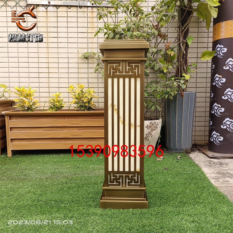 景观庭院地灯黄古铜拉丝草坪灯室外防水立柱灯220V暖黄光景观灯具