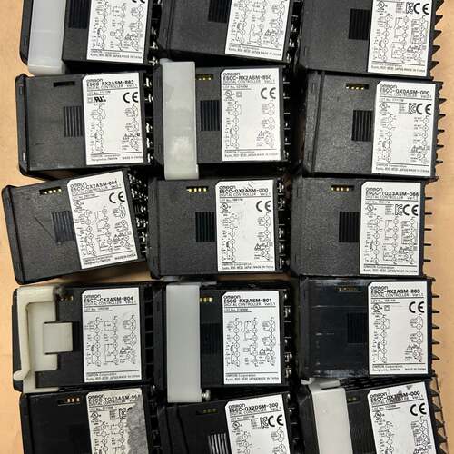 可维修欧姆龙温控器E5CC-RX2ASM-850，80一个议价