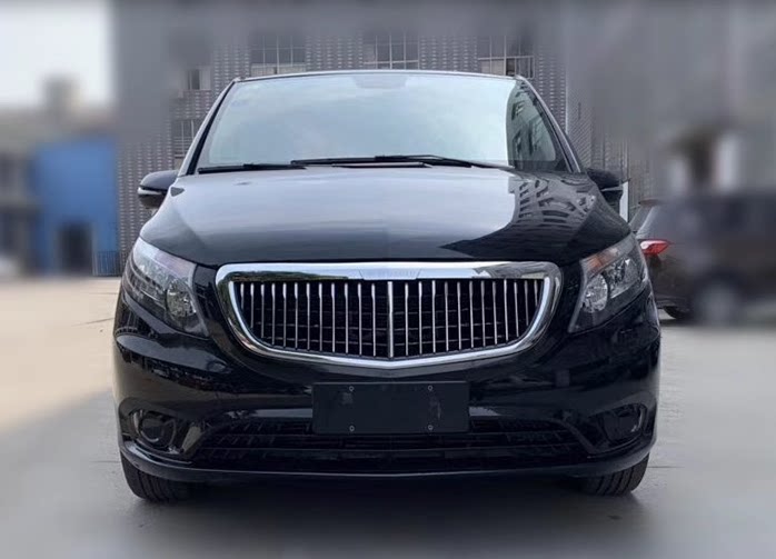 适用于16-21款新威霆迈巴赫款中网新威霆升级迈巴赫款中网改装