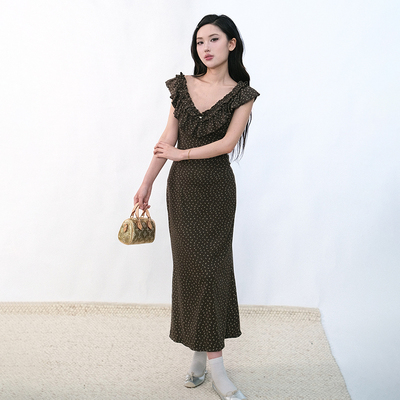 LOCALMANSION原创设计 碎花修身v领针织背心连衣裙