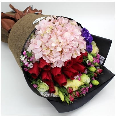 梅州市梅江区长沙镇城北镇西阳镇鲜花店女神节速递玫瑰生日蛋糕