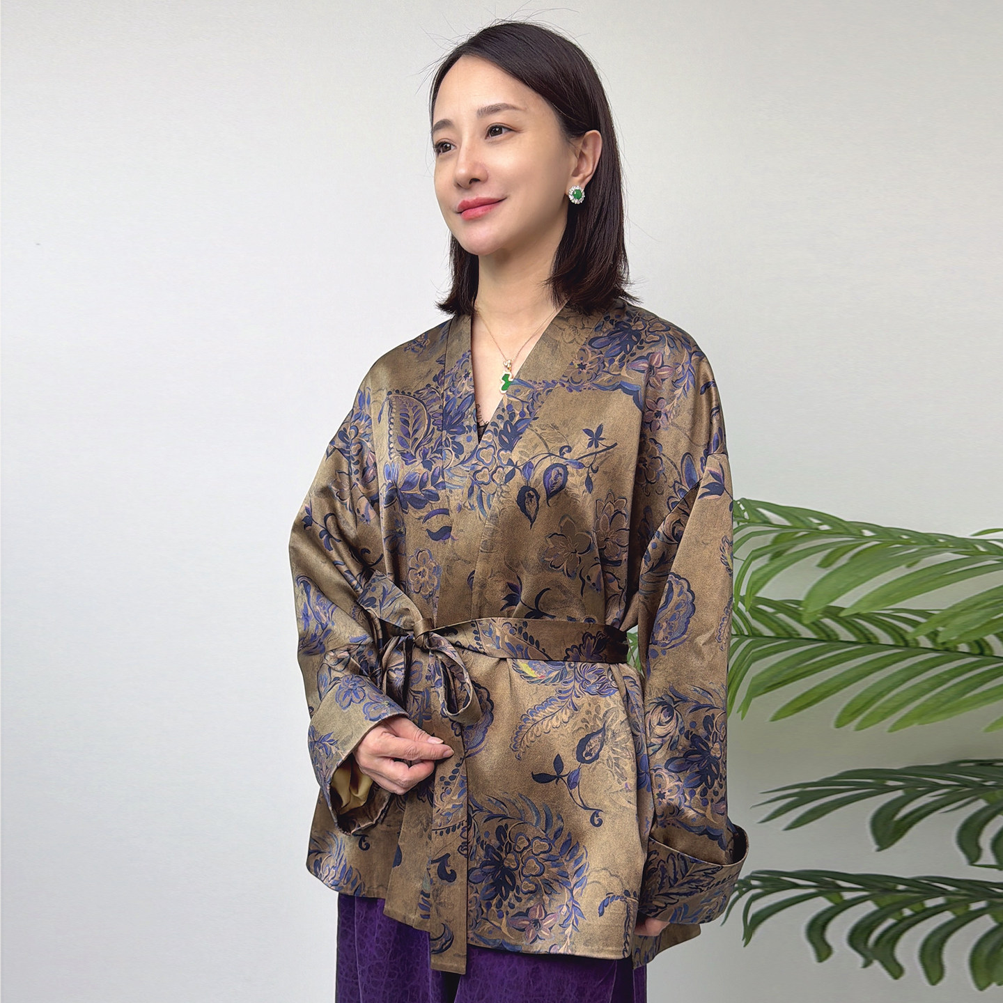 满分桑蚕丝新中式印花V领开衫女秋季茶服香云纱外套上衣