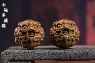 阿根廷绿檀木貔貅手球手把件老料绿檀纯手工雕刻招财转运貔貅摆件