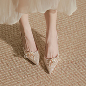粗低伴娘尖头单鞋 香槟金秀禾主婚纱两穿细高跟新娘婚鞋 2025年新款