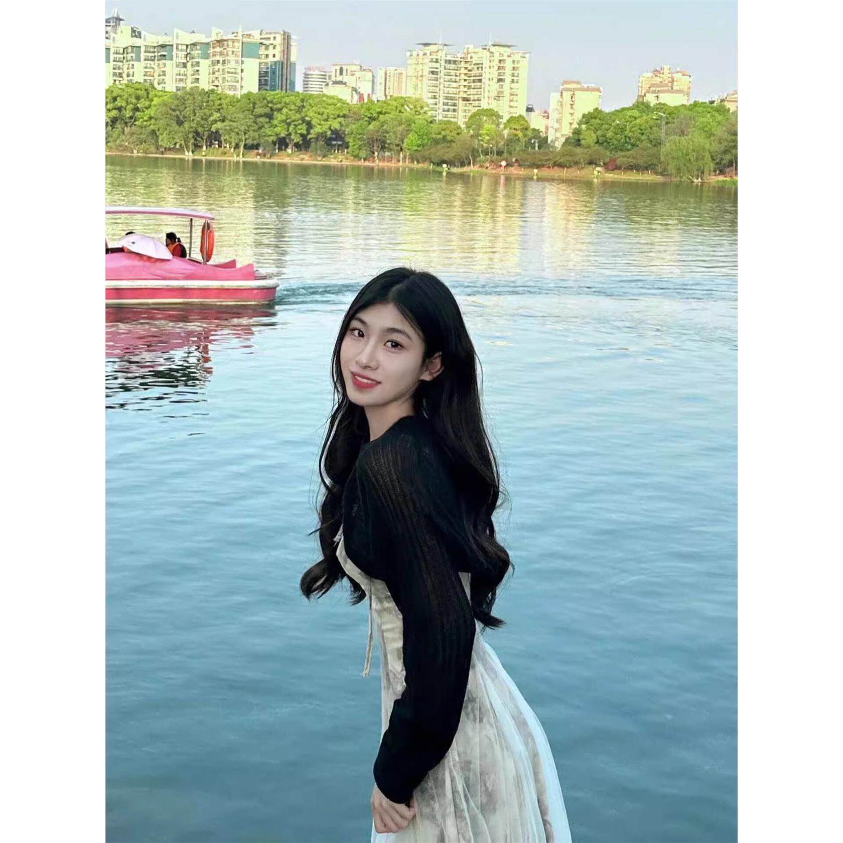 新中式水墨画吊带洋装女夏季2026新款法式茶歇国风长裙春秋套装
