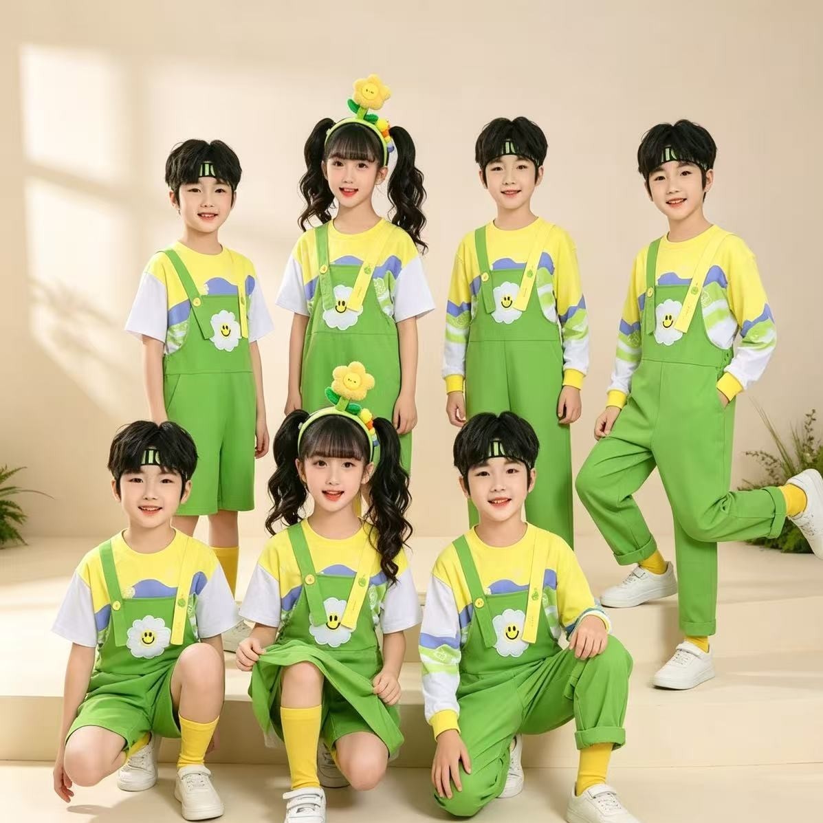 儿童啦啦队操演出服小学生合唱团幼儿园糖果风背带裤运动会背带裤