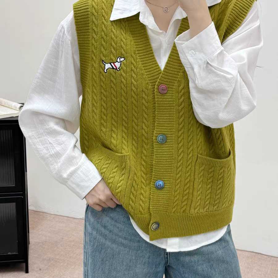 学院风V领针织马甲宽松显瘦