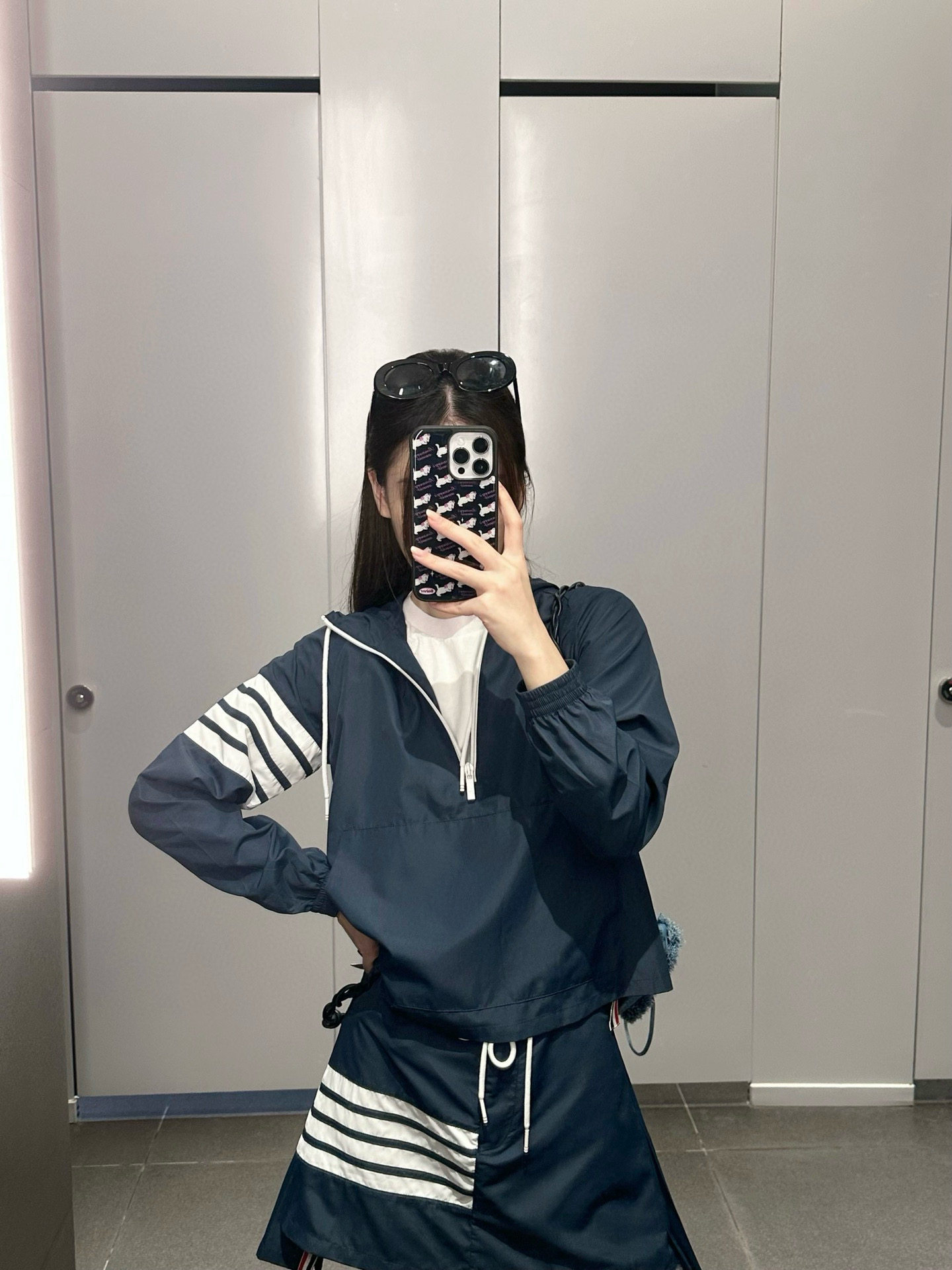 女款半拉链蓝色同款连帽卫衣外套短裙套装尼龙高品质运动套装