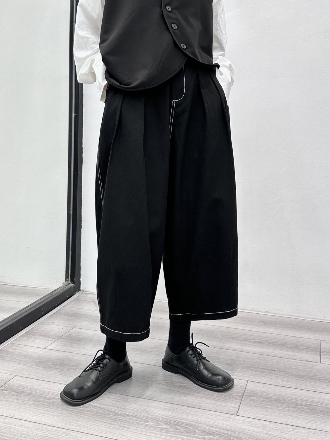 3025P75暗黑设计款长裤 女明线设计秋冬新款图片