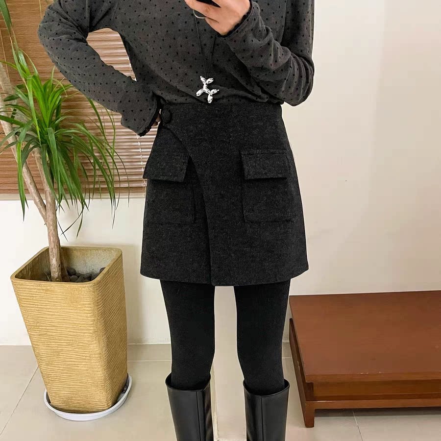高腰不规则毛呢短裙女冬季新款黑色A字显瘦小个子气质休闲半身裙