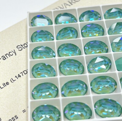 施华花式石4120鸽子蛋14x10mm