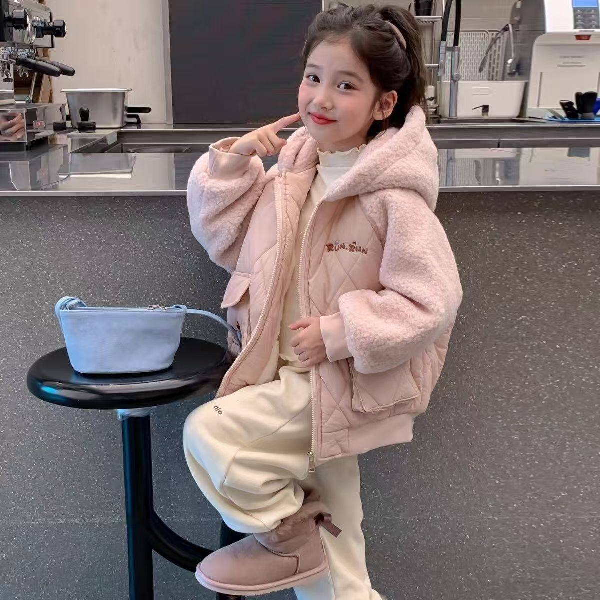 女童秋冬装新款棉袄外套冬季中大童加绒加厚卡通棉衣儿童韩版棉服