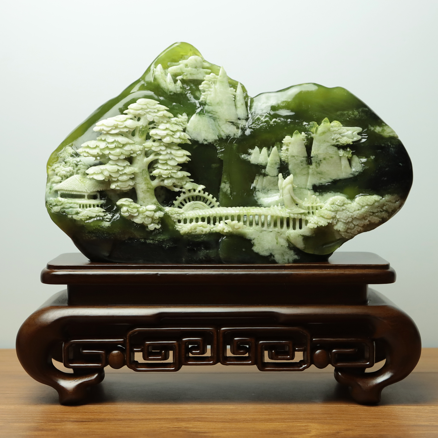 天猫老店手工雕刻高端礼品摆件