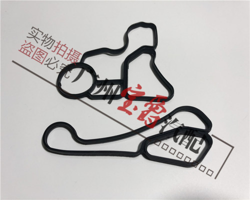 适用E60宝马5系F18机油520散热器523机油格座525垫528垫片530 535