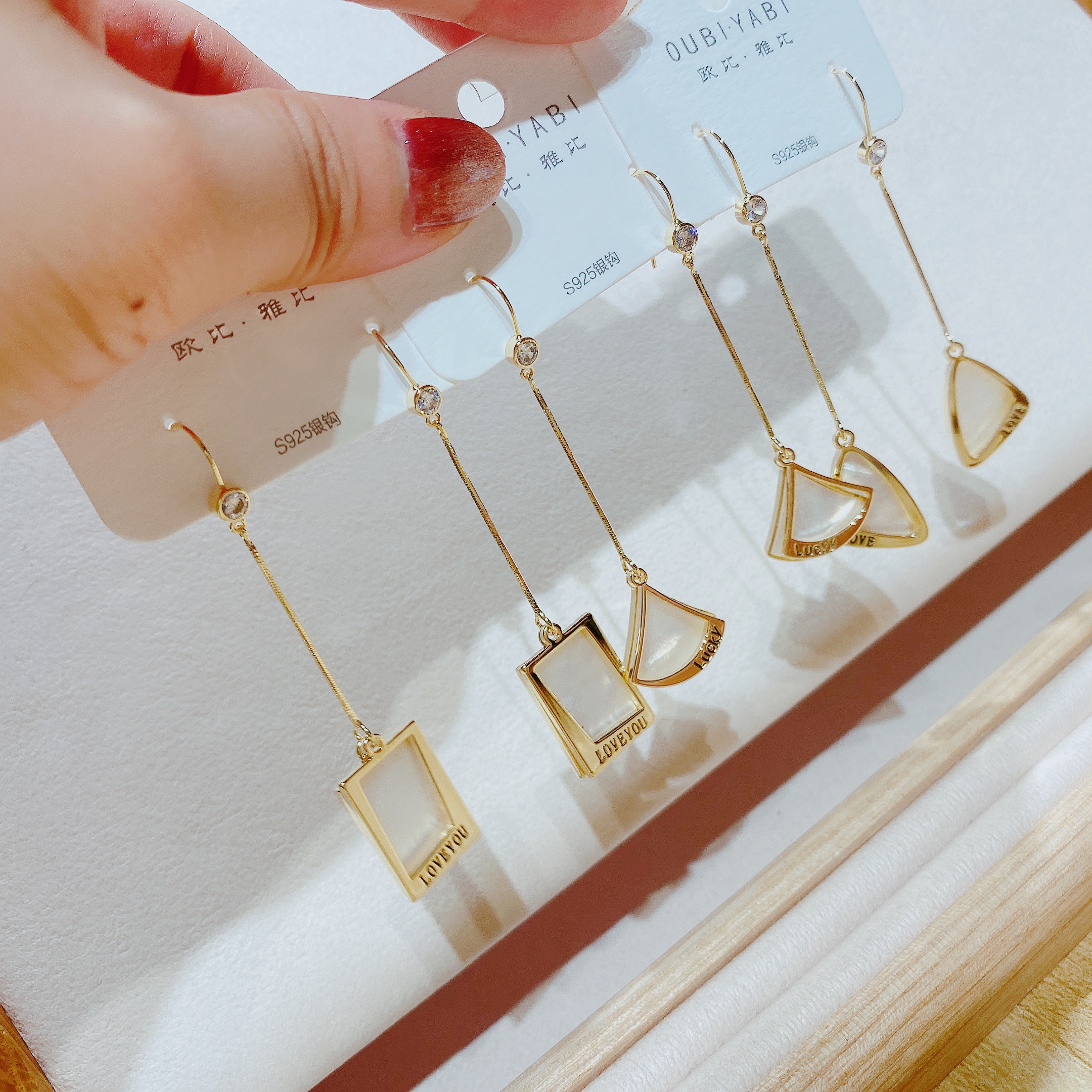 新款甜美网红时尚夸张耳钩耳环