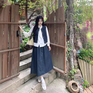 2026年大码胖MM牛仔马甲半身裙套装女春季高腰显瘦中长款三件套