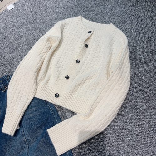 2025秋冬新款山羊绒短款圆领麻花针织开衫女宽松显瘦毛衣外套上衣