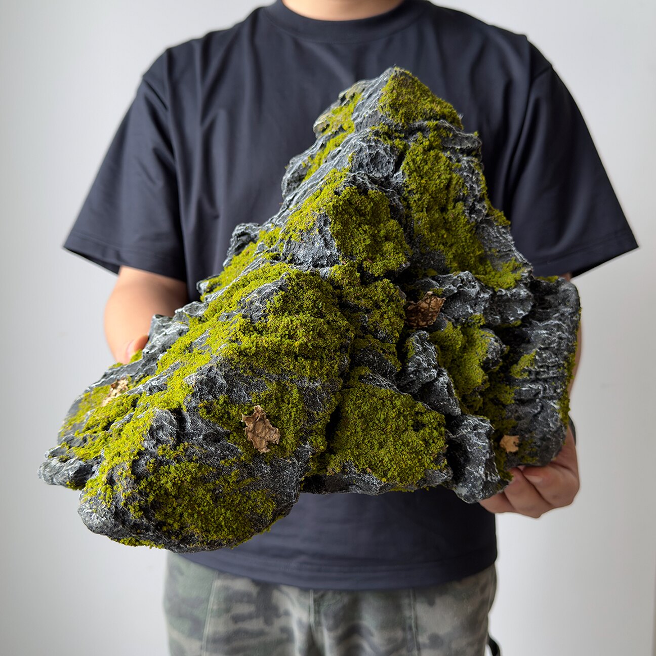 仿真苔藓假山石头落地摆件户外装饰青苔景观石别墅庭院场景搭配