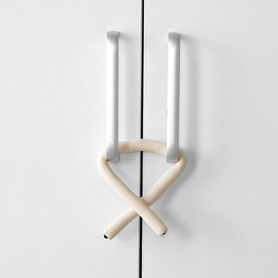 任意弯曲，用途百变，轻巧便携！