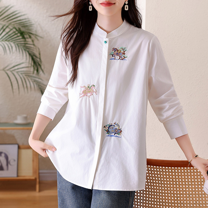 休闲白色刺绣长袖衬衫女早春2026新款上衣大码欧货气质衬衣