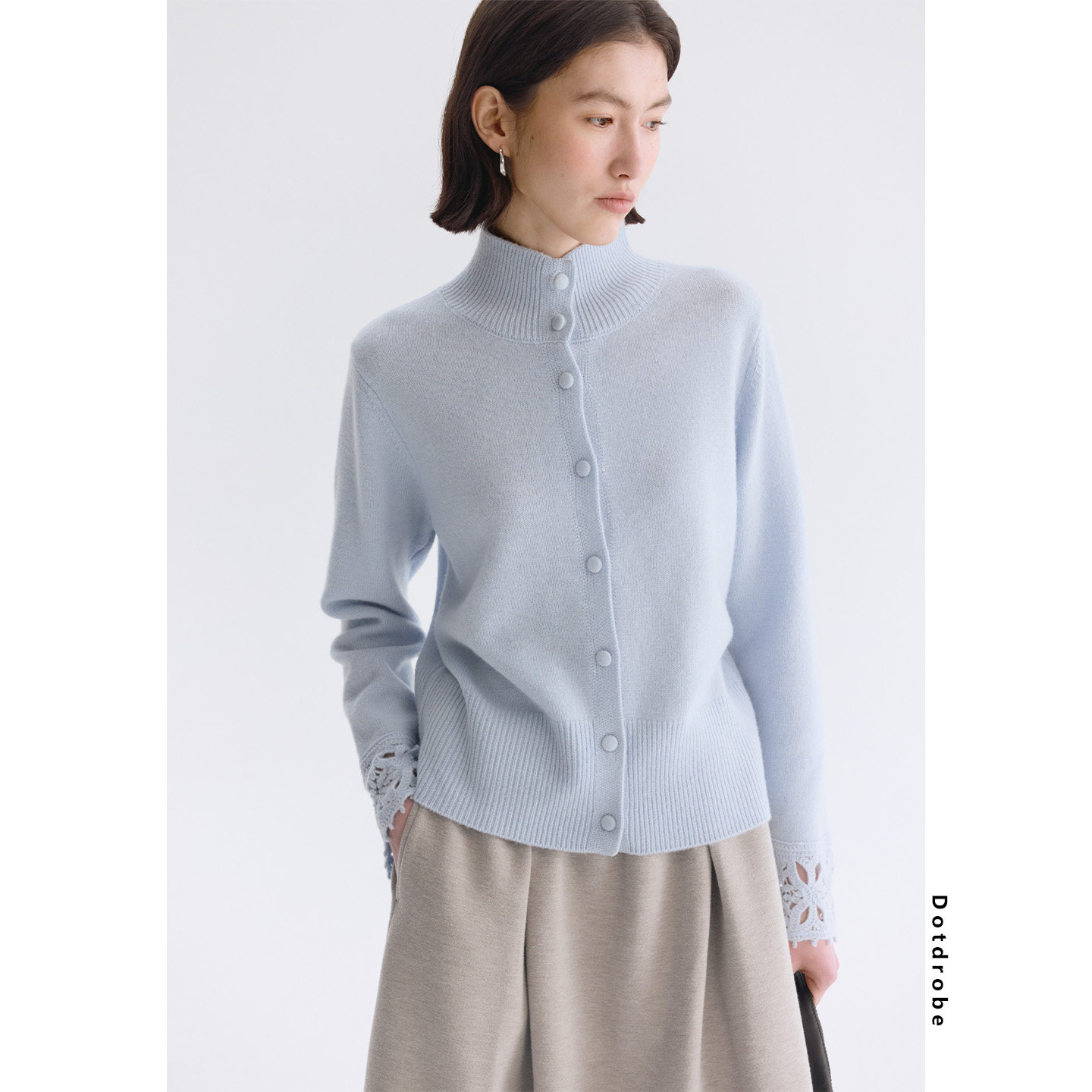 Dotdrobe多着 100%羊毛 镂空拼接袖口小高领针织开衫女早春蘑菇扣,女装/女士精品,毛针织衫,淘宝优惠券,粉丝福利购,淘宝优惠卷