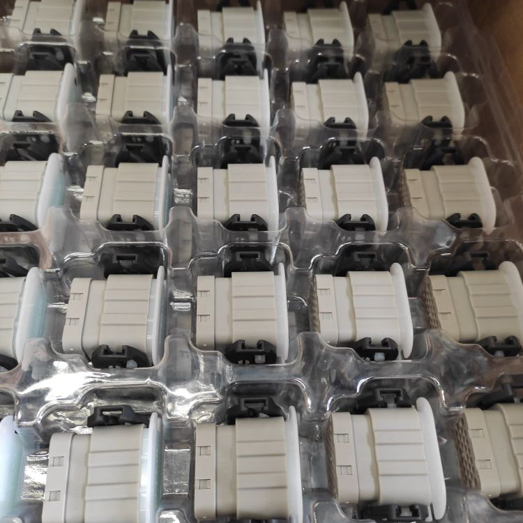 HC18B-S32全新原装 安费诺 正品