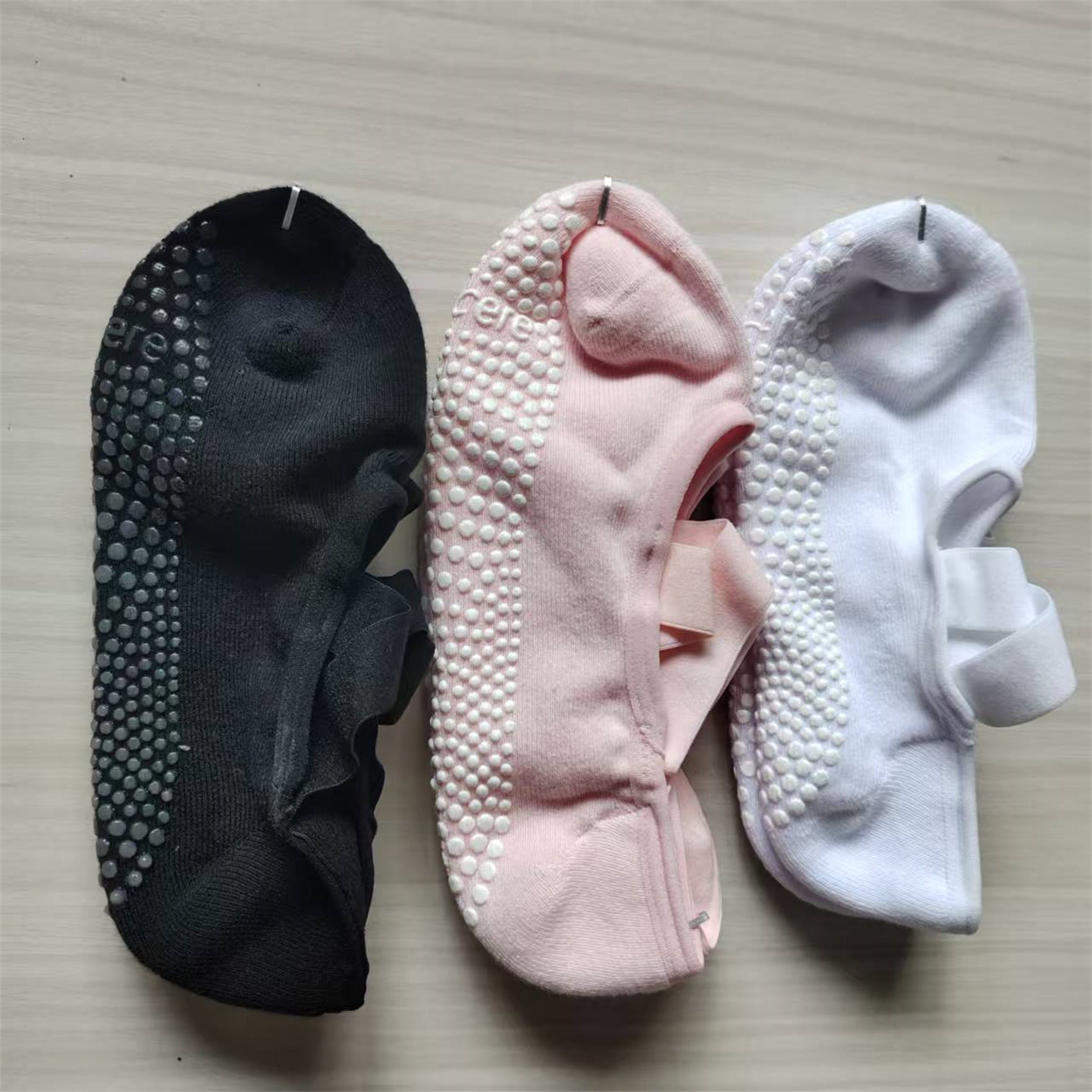 女士防滑点胶加厚毛巾底瑜伽袜