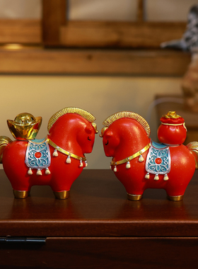 2026马年生肖马可旋转茶宠摆件