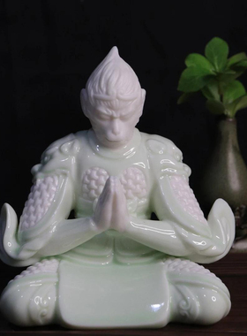 齐天大圣悟空白瓷摆件