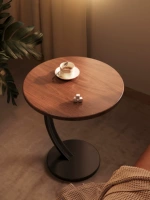 Несколько столов из орехового кофейного столика дивана