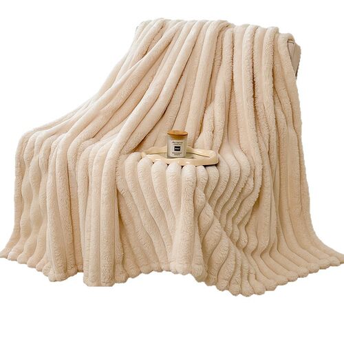 Carpet rabbit velvet blanket, year-round thick coral velvet